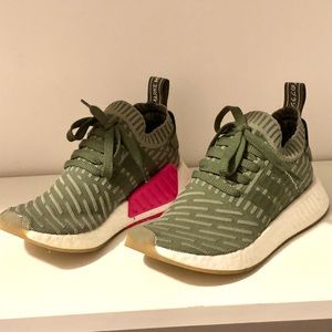 Women’s Adidas NMD size 6